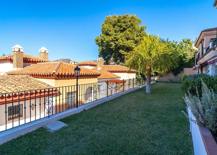 Aljamar 4 Burriana Casasol * Nerja