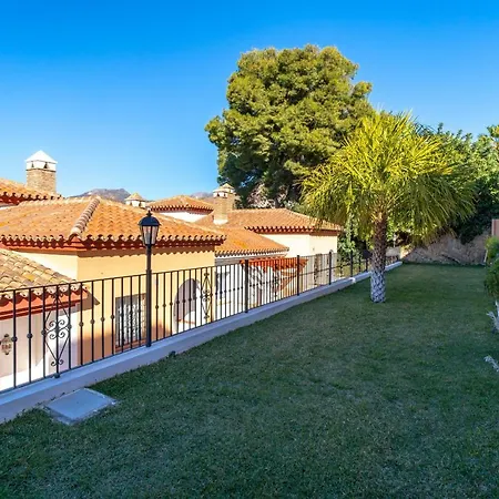 Aljamar 4 Burriana Casasol * Nerja